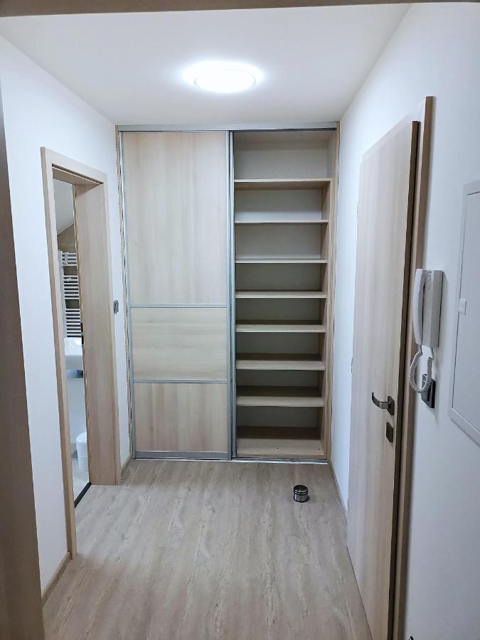 Apartmanovy Dum Sklipek Trutnov Exterior foto